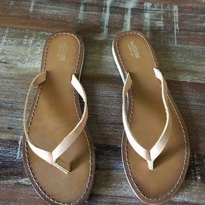 |Merona| Sandals